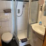 Gaestehaus Und Baechle 4*