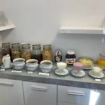 Πανσιόν Gaestehaus Und Baechle 4*