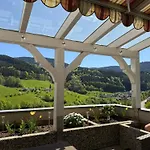 Πανσιόν Gaestehaus Und Baechle