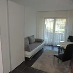 Gaestehaus Und Baechle Πανσιόν 4*
