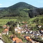 Gaestehaus Und Baechle Πανσιόν 4*