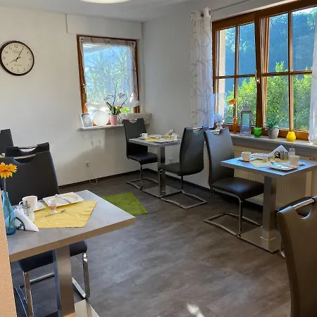 Gaestehaus Und Baechle باد بيترستال غريسب