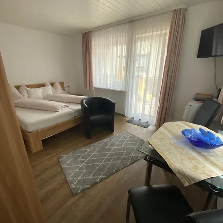 Gaestehaus Und Baechle Konukevi 4*
