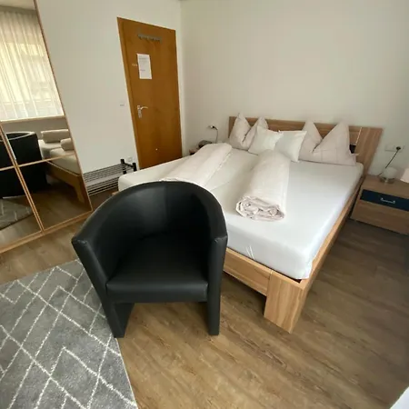 Gaestehaus Und Baechle 4* باد بيترستال غريسب