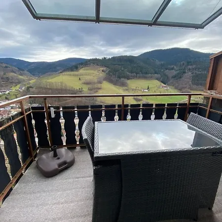 بيت ضيافة Gaestehaus Und Baechle 4*