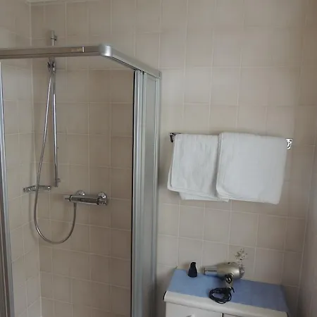 بيت ضيافة Gaestehaus Und Baechle باد بيترستال غريسب