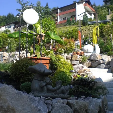 Gaestehaus Und Ferienwohnung Baechle Бад-Петерсталь-Грисбах